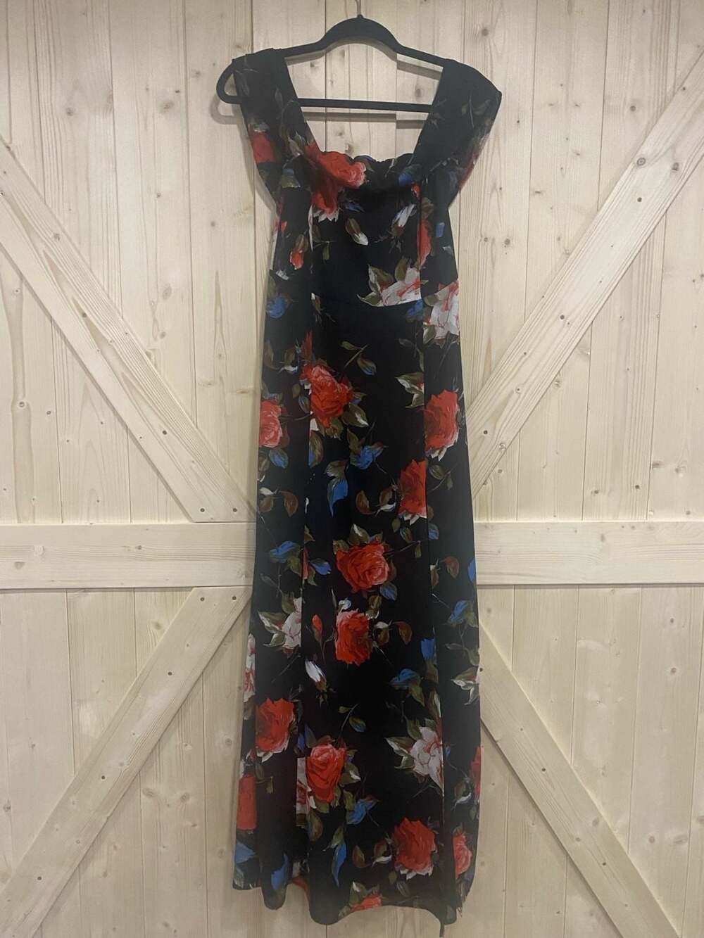 Lulus Briarwood Black Floral Print Off-the-Shoulder Maxi Dress - Picture 2 of 8